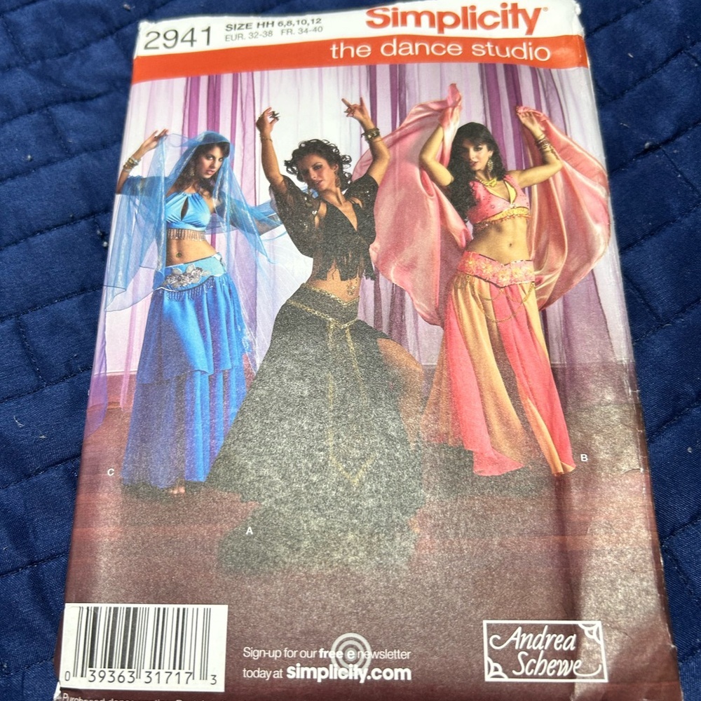 Simplicity 2941  Dance Studio Costume Pattern by Andrea Schewe- uncut